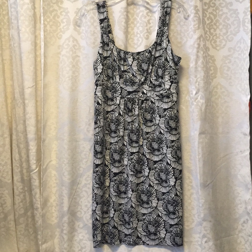 High waisted patterned knit dress